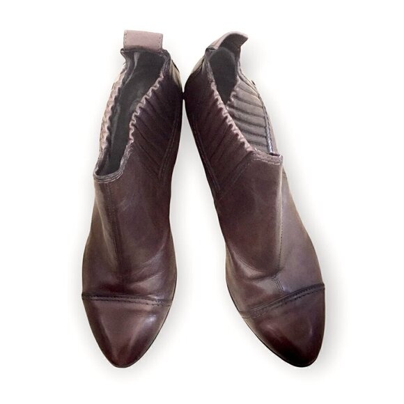 Vintage‎ Y2K Costume National side gore brown booties 38.5 EU - Picture 3 of 14